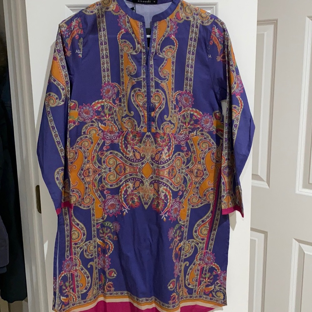 Khaadi Pakistani Kurti